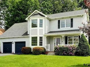 18 Amanda Ave, Hanover, PA 17331