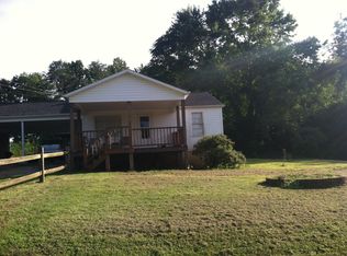 1811 Cline Pl, Lenoir, NC 28645