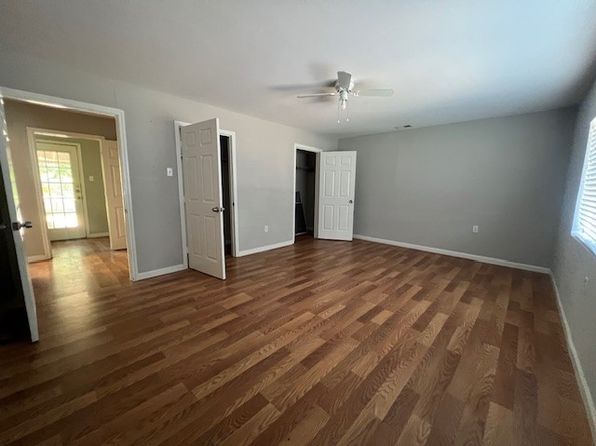 1101 Dell St, White Settlement, TX 76108