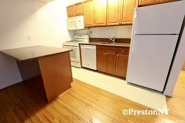 Rented by JM Preston Properties LLC | media 9