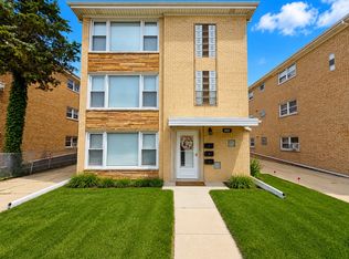 8160 Enger Ln APT 1, River Grove, IL 60171