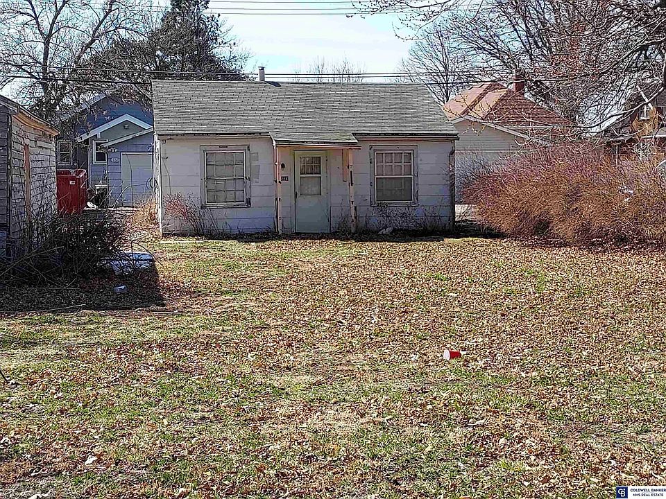 1st image of 1931 N Grant Ave