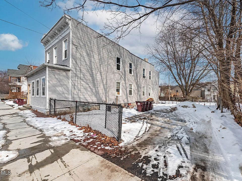 1st image of 48 5th Ave APT 1