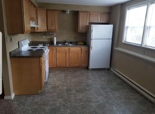 506 Timothy Dr APT 1, Villa Grove, IL 61956