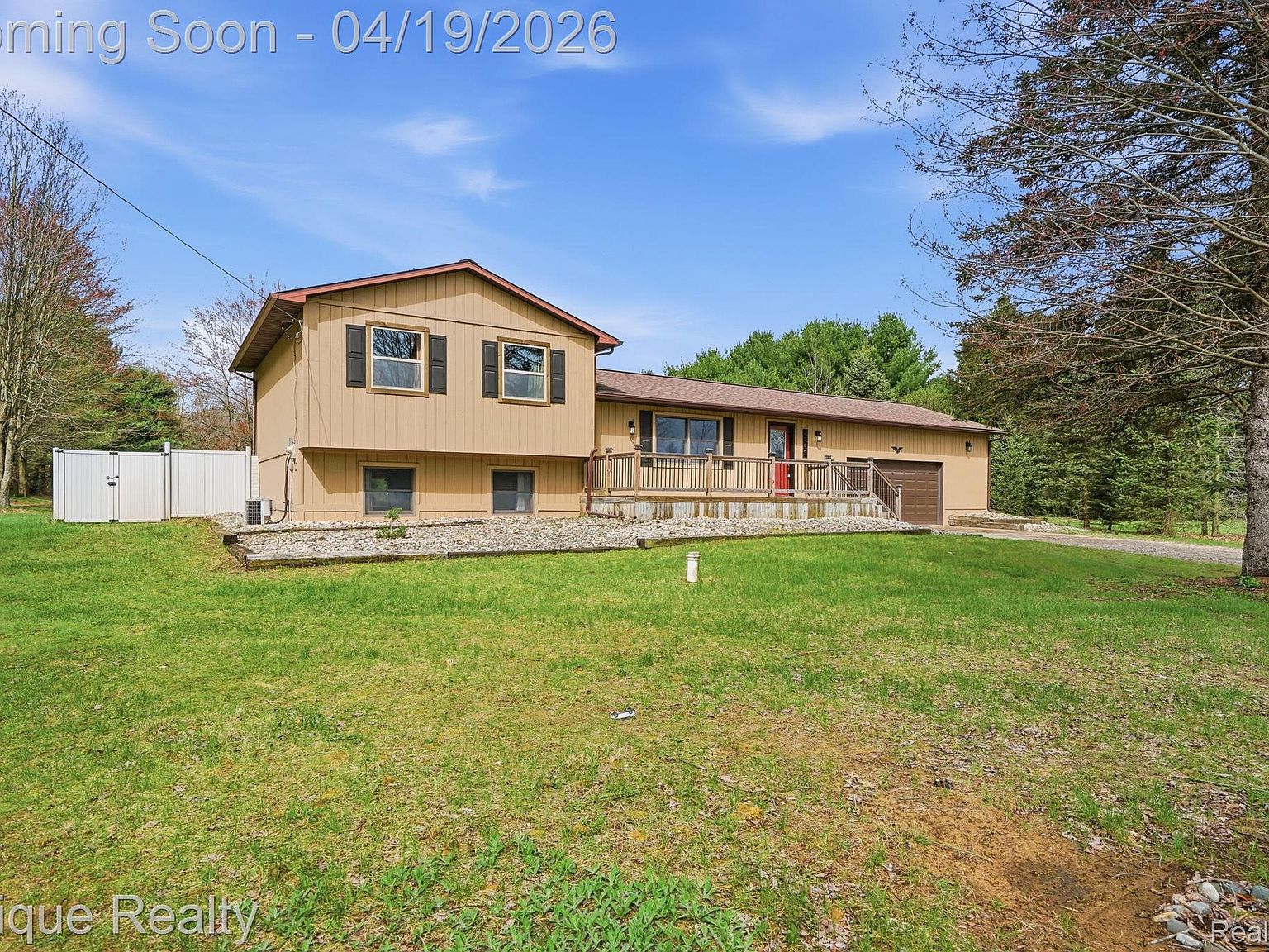8269 Morrish Rd, Flushing, MI 48433 | Zillow