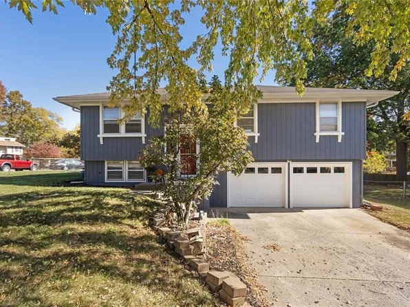 7363 N Hickory St, Kansas City, MO 64118