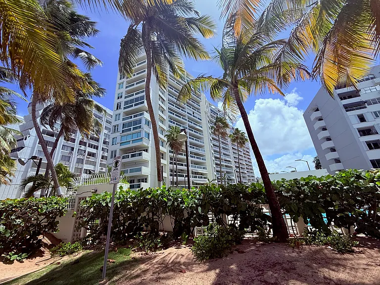 7063 Playa Serena 1005 S — Photo 49