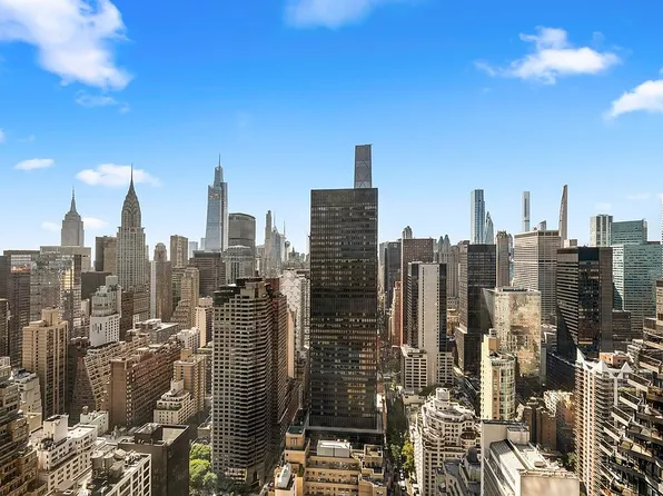 845 United Nations Plz APT 53E, New York, NY 10017