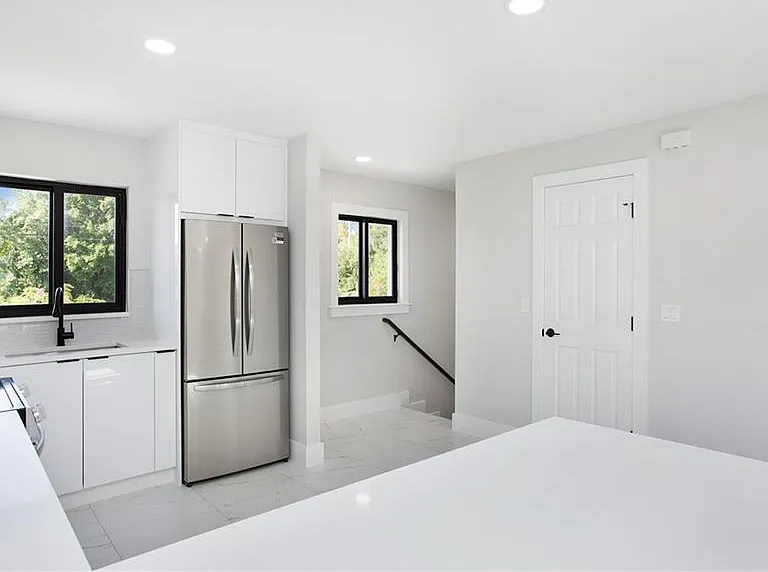9002-9002 Somerset Ln #9002-unit 2 — Photo 12