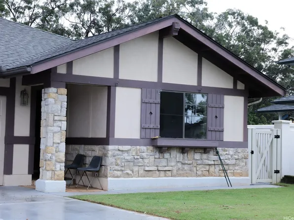 95-242 Anuanu Pl, Mililani, HI 96789