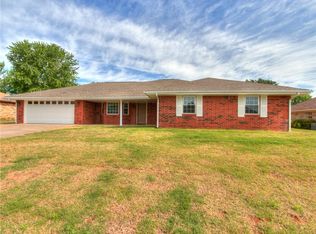 1533 Steiner Rd, Weatherford, OK 73096