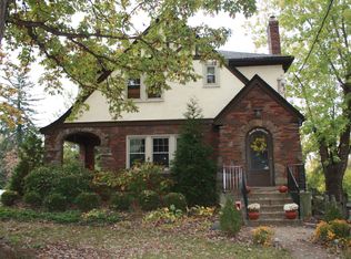 2911 Douglas Ter, Cincinnati, OH 45212