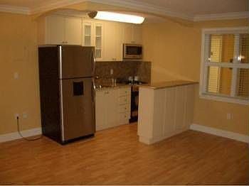 2nd image of 3245 Virginia St APT 40