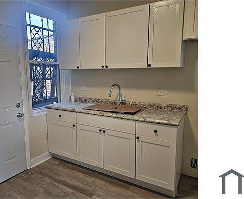 3rd image of 7022 S Chappel Ave #3