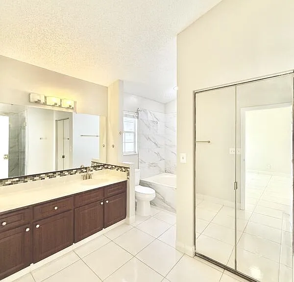 11316 Maybrook Ave — Photo 48