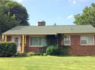 423 Radcliffe Rd, Syracuse, NY 13214