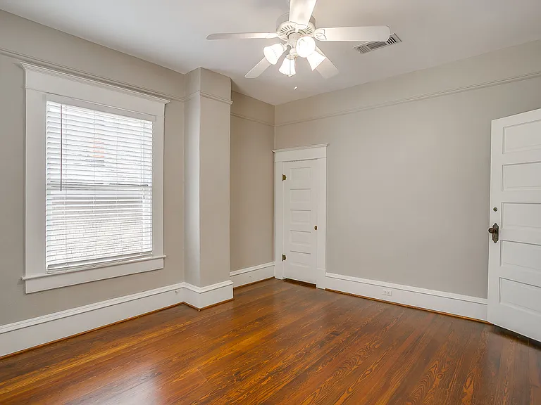 1630 Mistletoe Blvd #B — Photo 9