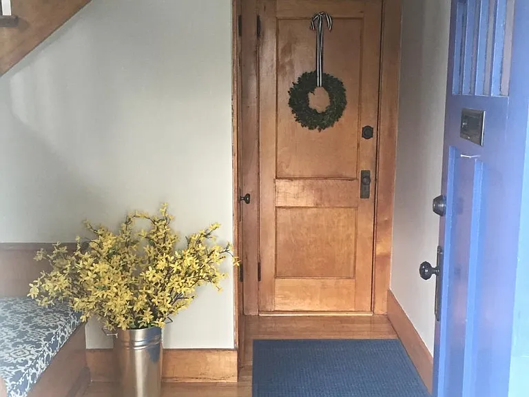 Front Entryway