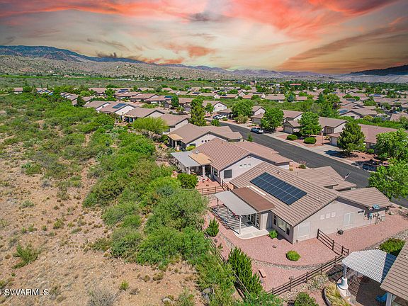 3rd image of 2065 W Desert Willow Drive