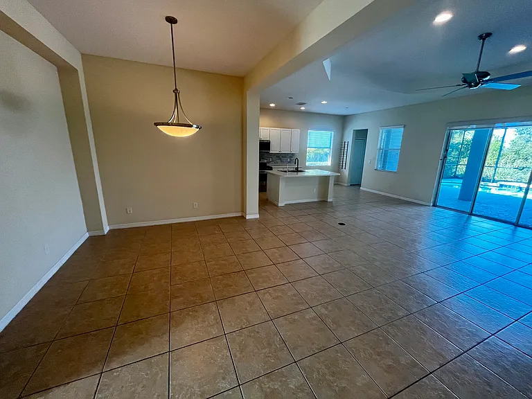 4726 Claremont Park Dr — Photo 13