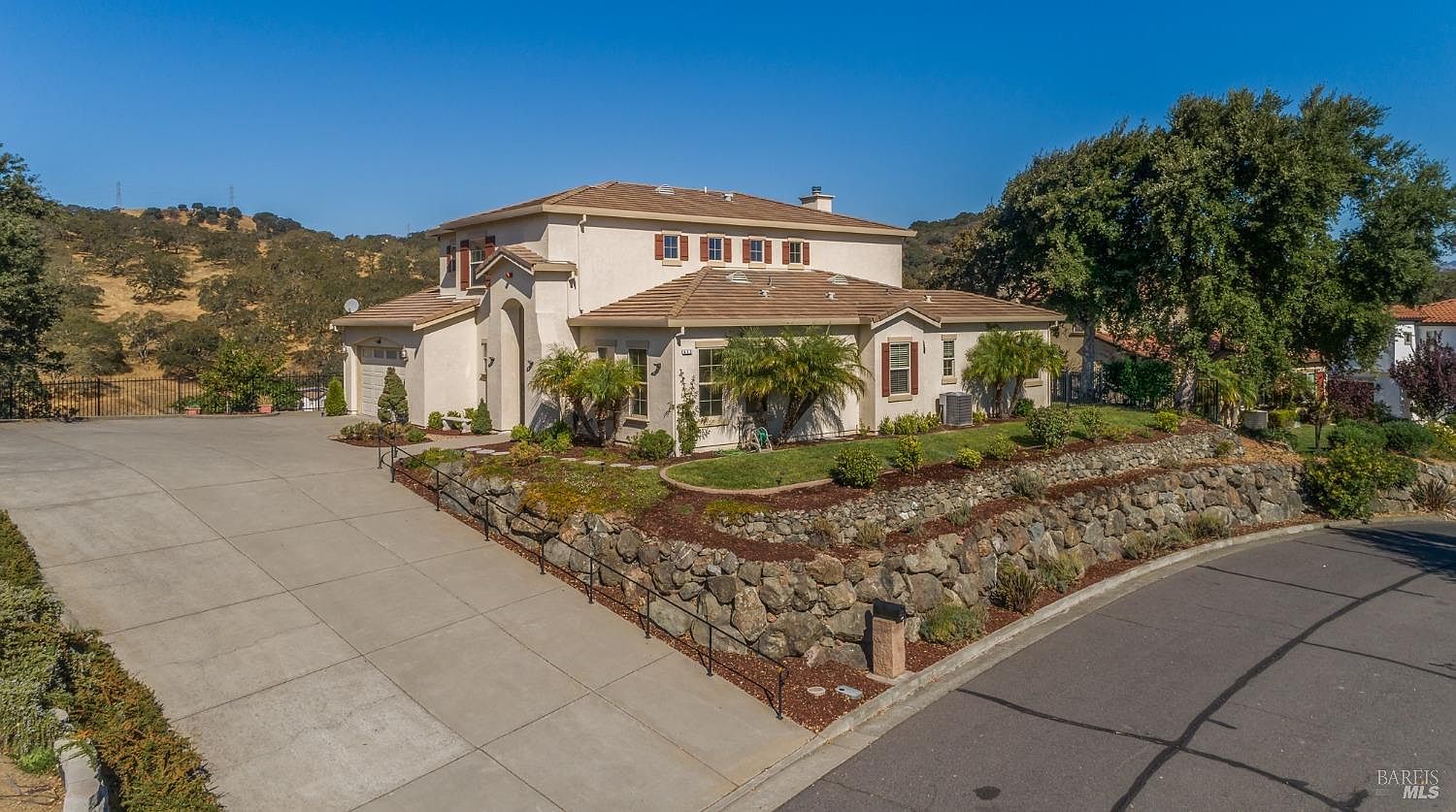 411 Knoll Dr, Fairfield, CA 94534 Zillow