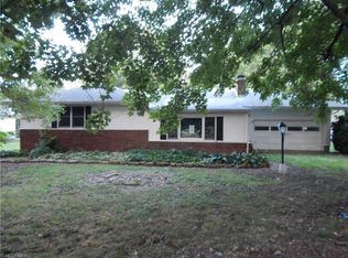 9715 Abbe Rd, Elyria, OH 44035