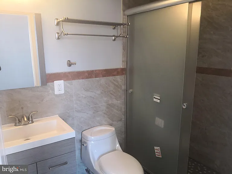 600 N 11th St #2F — Photo 16