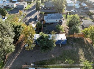 911 Kingsley St, The Dalles, OR 97058