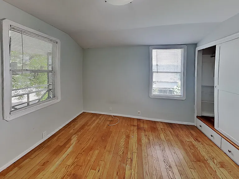 1716 Marin — Photo 11
