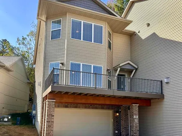 275 Holiday Rd APT 1, Coralville, IA 52241