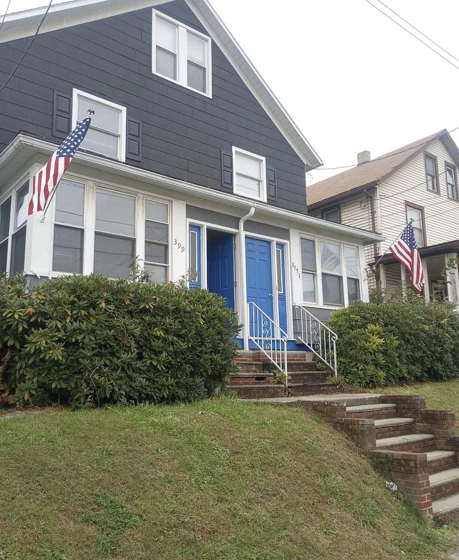399 Beatrice Ave — Photo 4