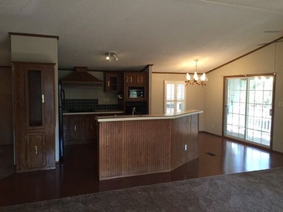 2nd image of 4027 Greenbriar Dr