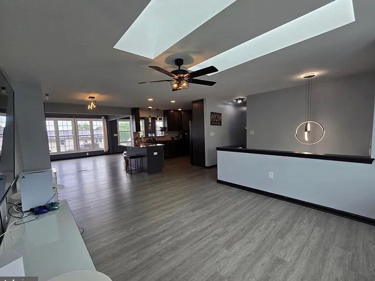 7513 Saffron Ct — Photo 5