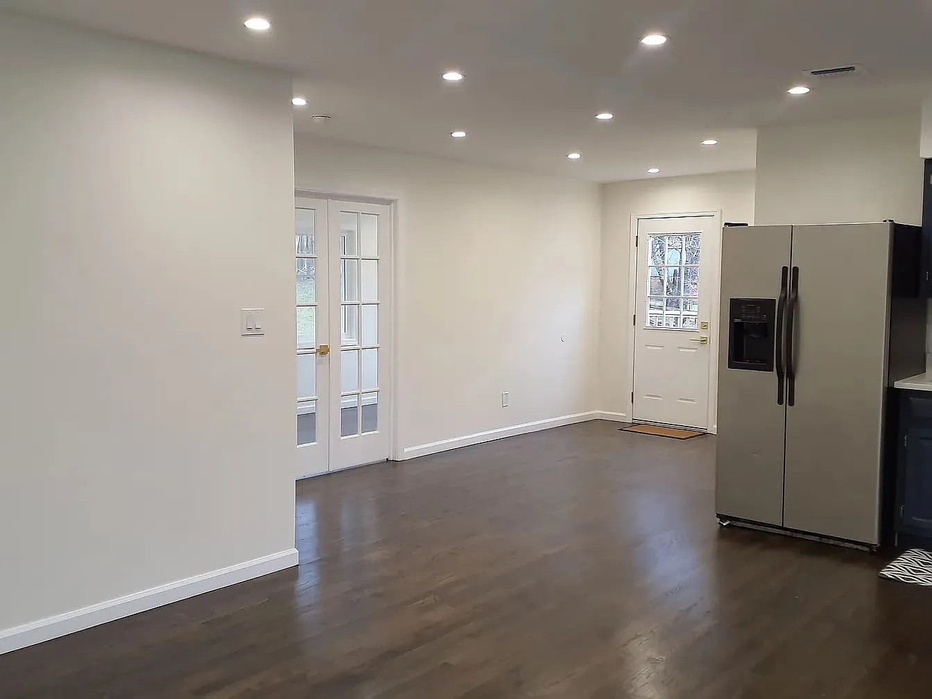 6 bed, $4,000 — Photo 3