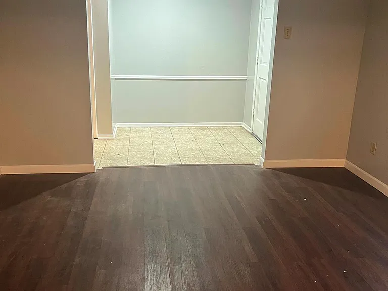6742 Indian Lake Dr — Photo 17