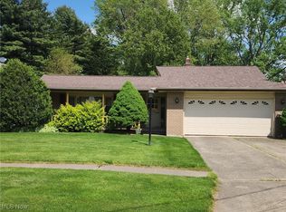 192 Alexander Dr, Elyria, OH 44035