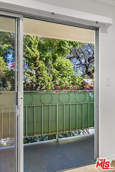 1 bed, 1.0 bath, 750 sqft, $2,695 — Photo 3