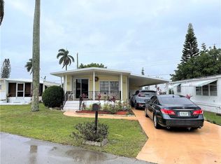 8551 SW 19th St, Davie, FL 33324