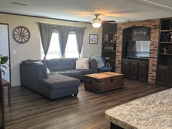 2nd image of 366 County Road 3203