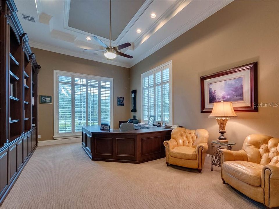 Home For Sale In Alaqua