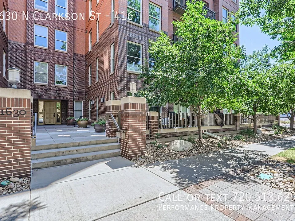 1630 N Clarkson St #416