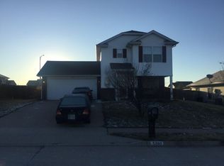 5202 Aspen Ridge Dr, Columbia, MO 65202