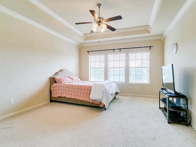 3116 Hereford Dr — Photo 18
