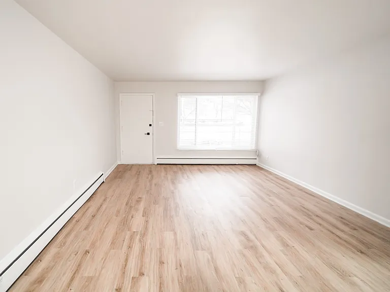 Marmalade Apartments — Photo 9