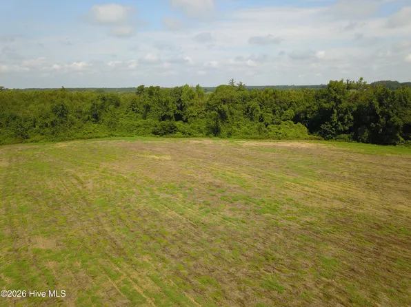 1 S Nc 41 Highway, Wallace, NC 28466