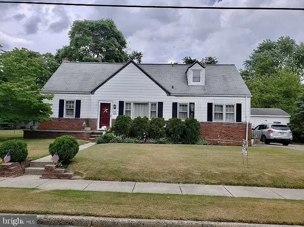 15 Cornell Rd, Glassboro, NJ 08028