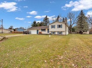 5357 Hemlock Ct, Columbiaville, MI