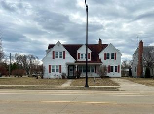 3009 Riverside Ave, Marinette, WI 54143