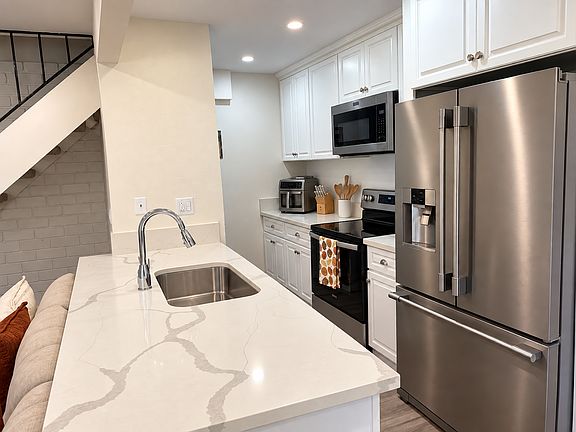 5th image of 7756 Arbor Cir