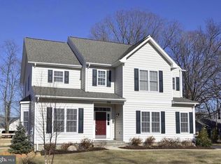 398 W Virginia Ave, Hamilton, VA 20158